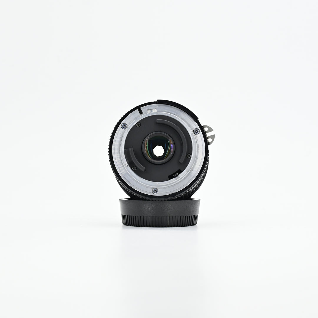 Nikon Nikkor 20mm f/2.8 AIS Lens