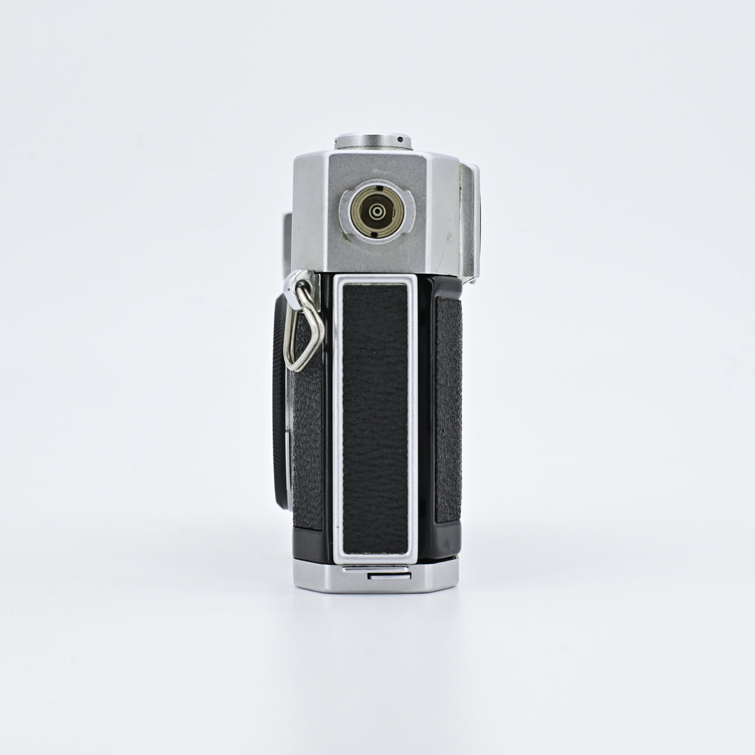 Canon 7 (Body Only)