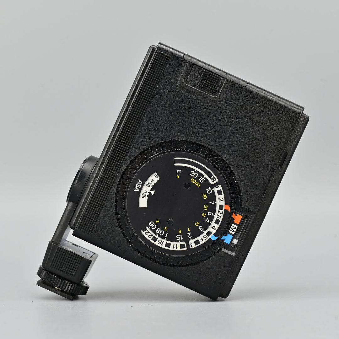 Nikon Speedlight SB-10 Flash