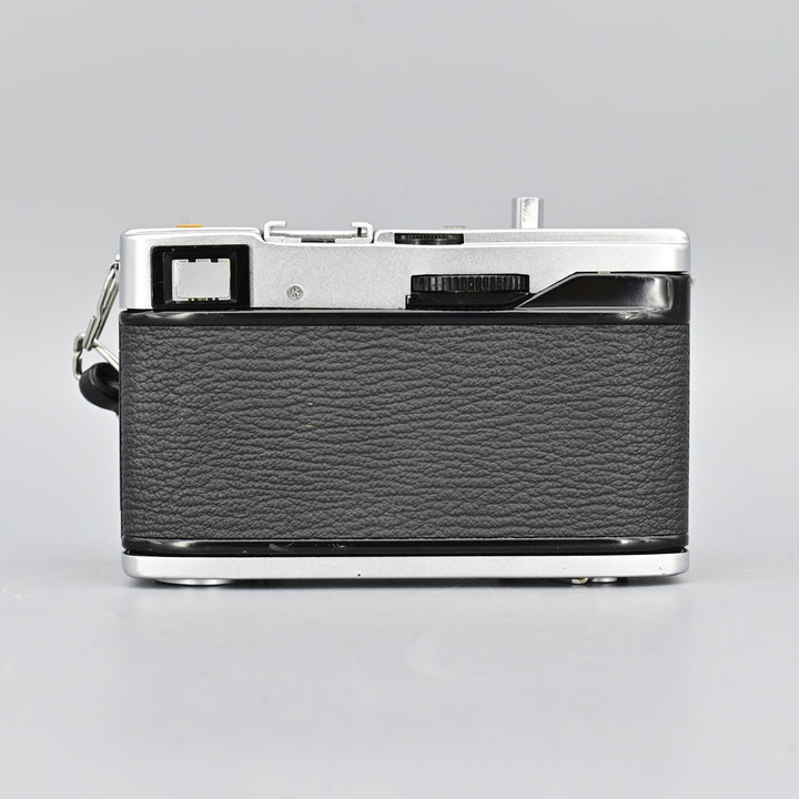 Olympus 35 EC