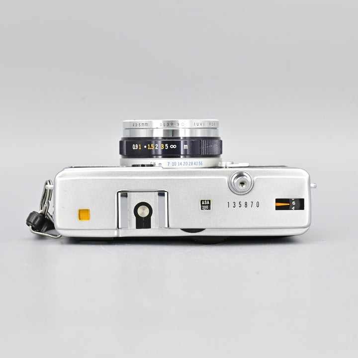 Olympus 35 EC