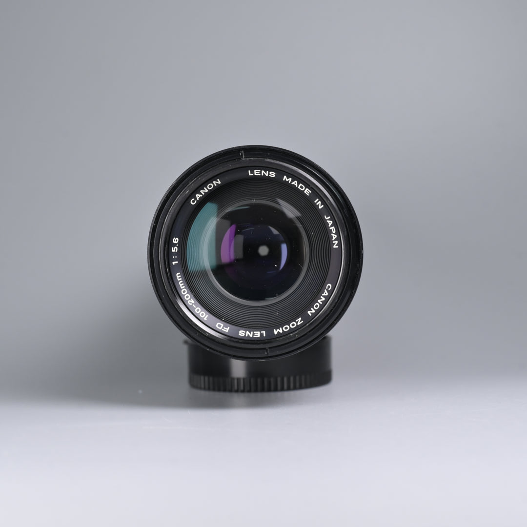 Canon FD 100-200mm F5.6 Zoom Lens