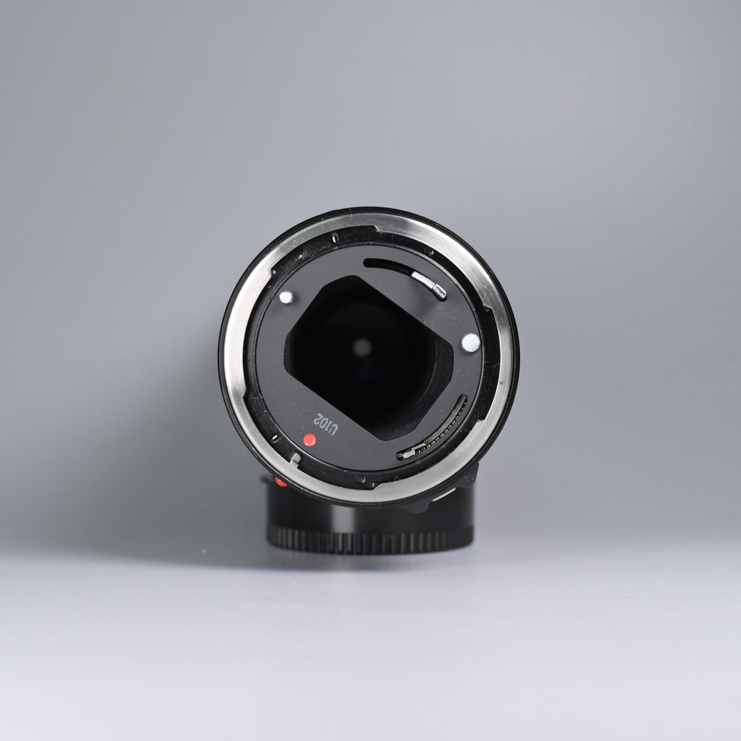 Canon FD 100-200mm F5.6 Zoom Lens