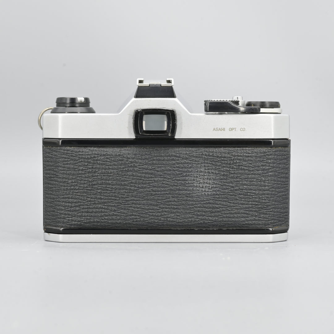 Pentax K1000 + ALBINAR-ADG 28-80mm F3.5-4.5 Zoom Lens