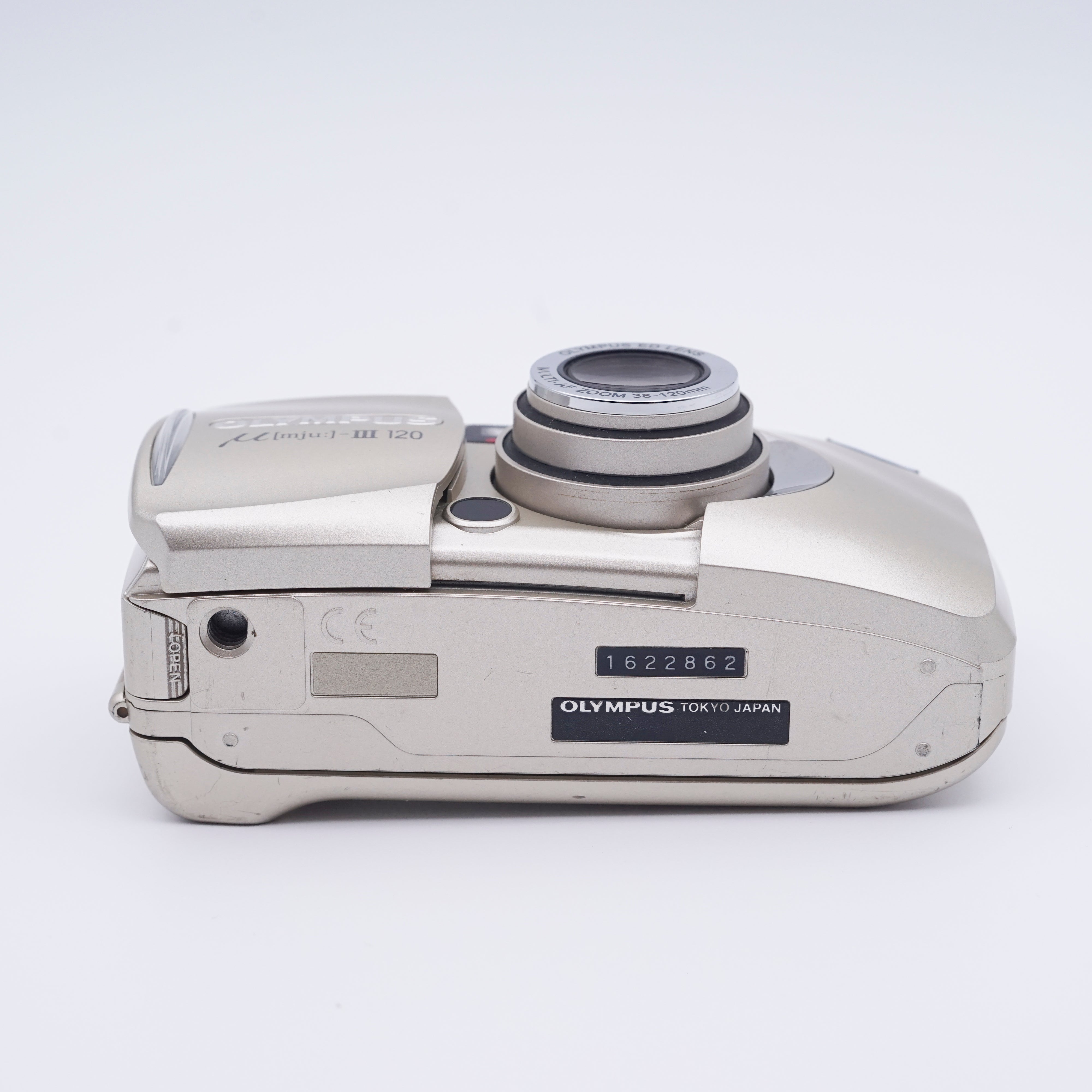 Olympus Mju III 120 – SHOWA
