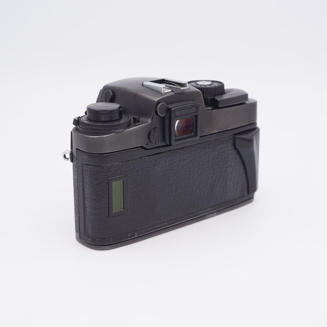 Leica R6 (Body Only)