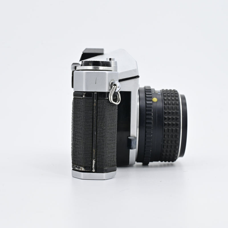 Pentax K1000 + SMC Pentax-M 50/1.4 Lens