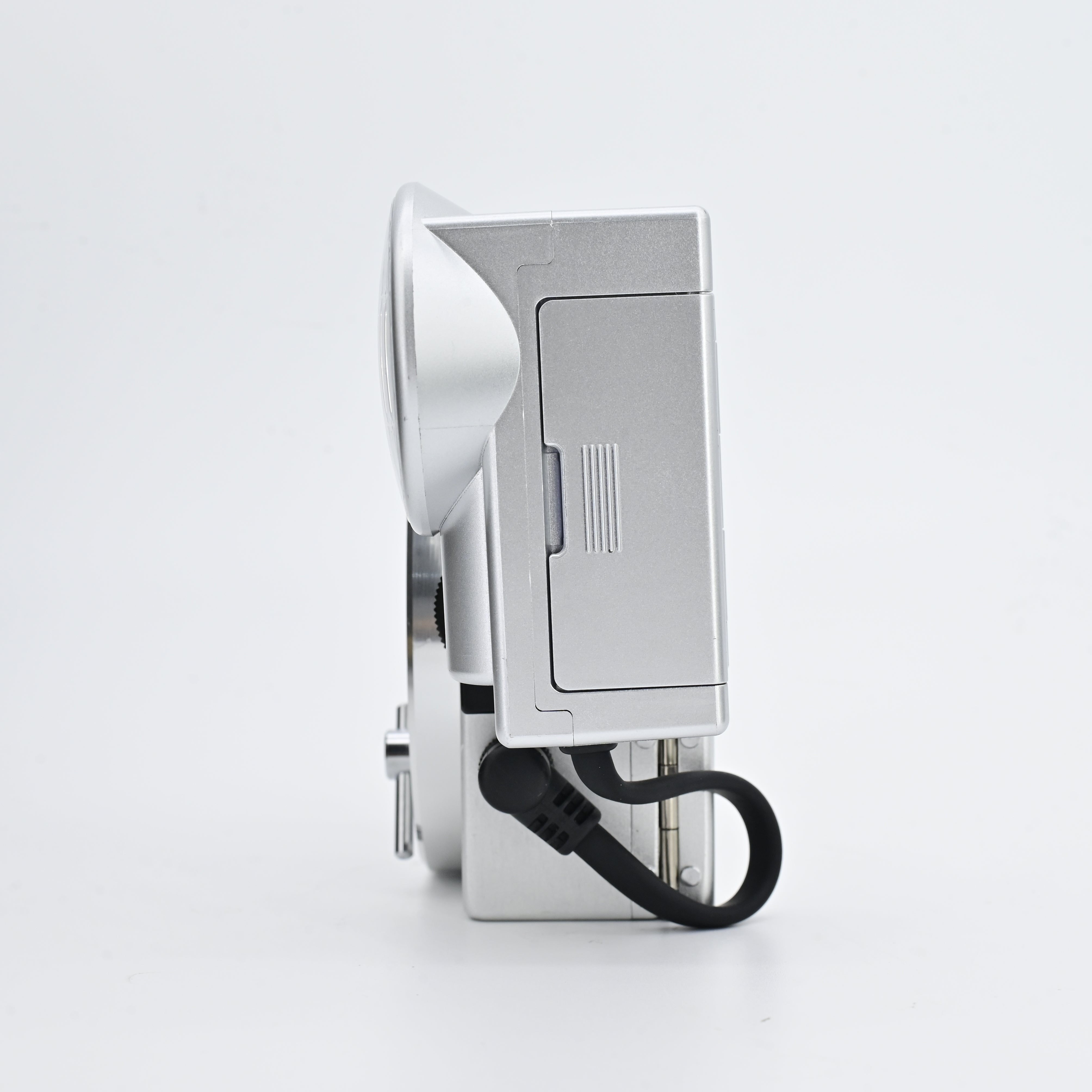 20000台限定品OLYMPUS O-product 35mm Olympus O.Product Film Camera (70週年限量版) – SHOWA