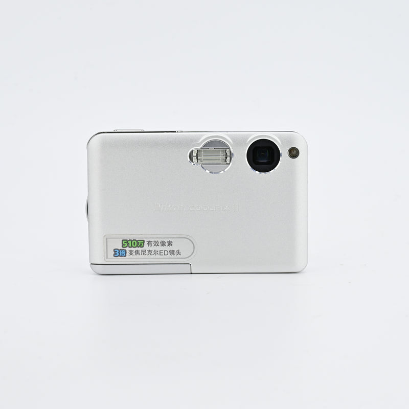Nikon Coolpix S1 CCD Digital Camera