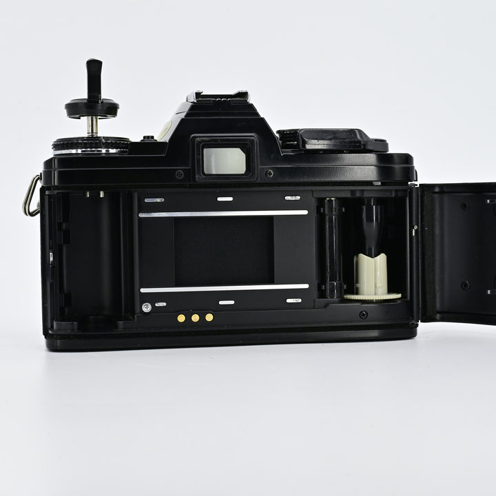 Minolta X700 MPS Black + MD 28mm F2.8 Lens