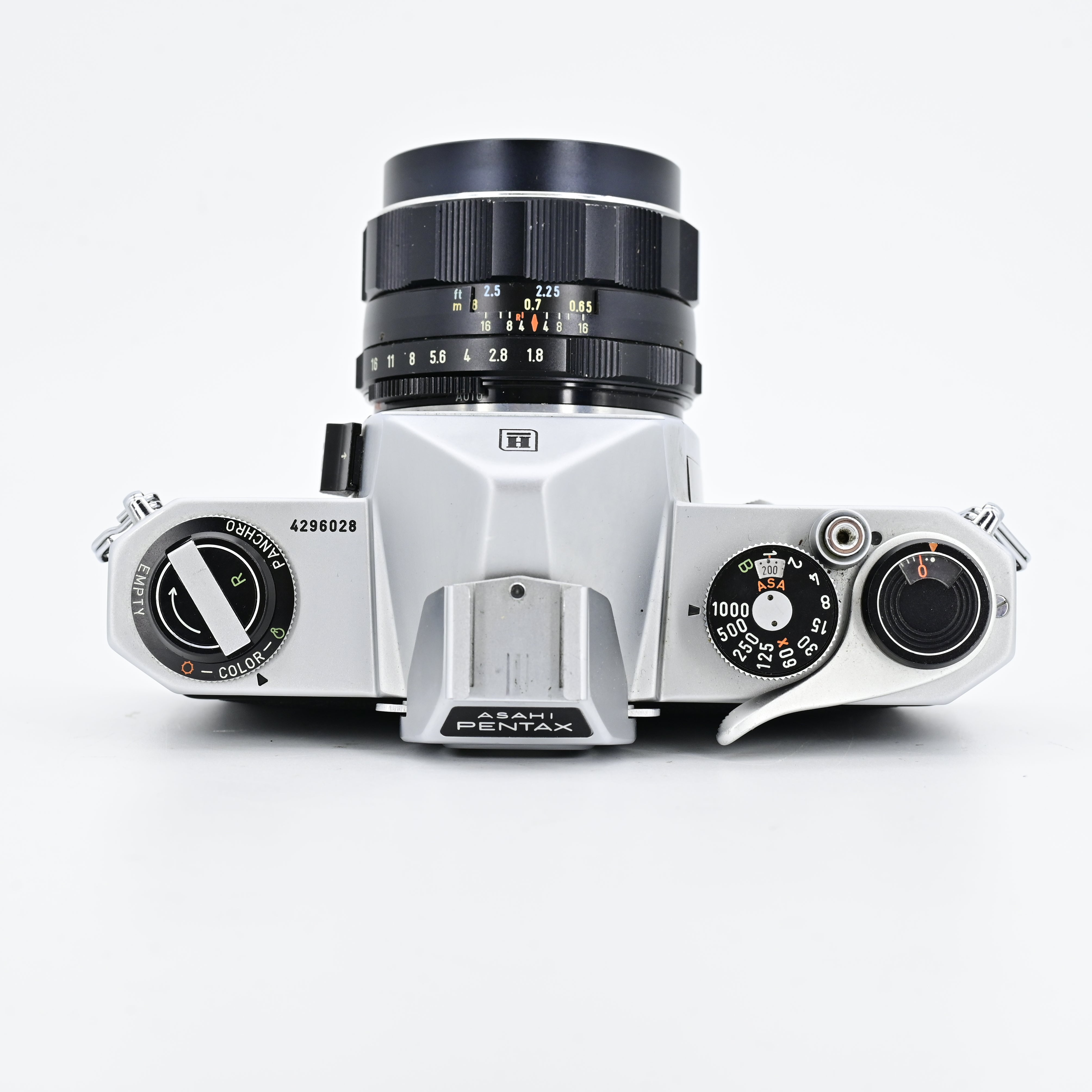 Pentax Spotmatic SP + Super-Takumar 55/1.8 Lens – SHOWA