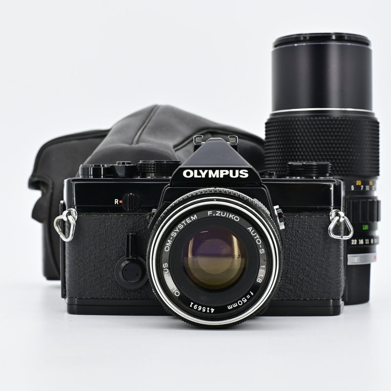 Olympus OM1 Black + Auto-S 50/1.8 Lens + Auto-Zoom 75-150mm F4 Lens
