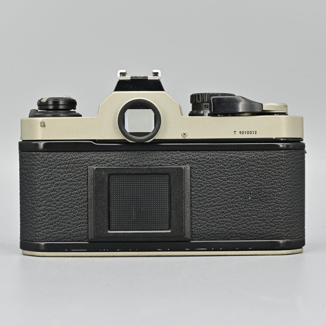 Nikon FM2/T Titanium Body Only.