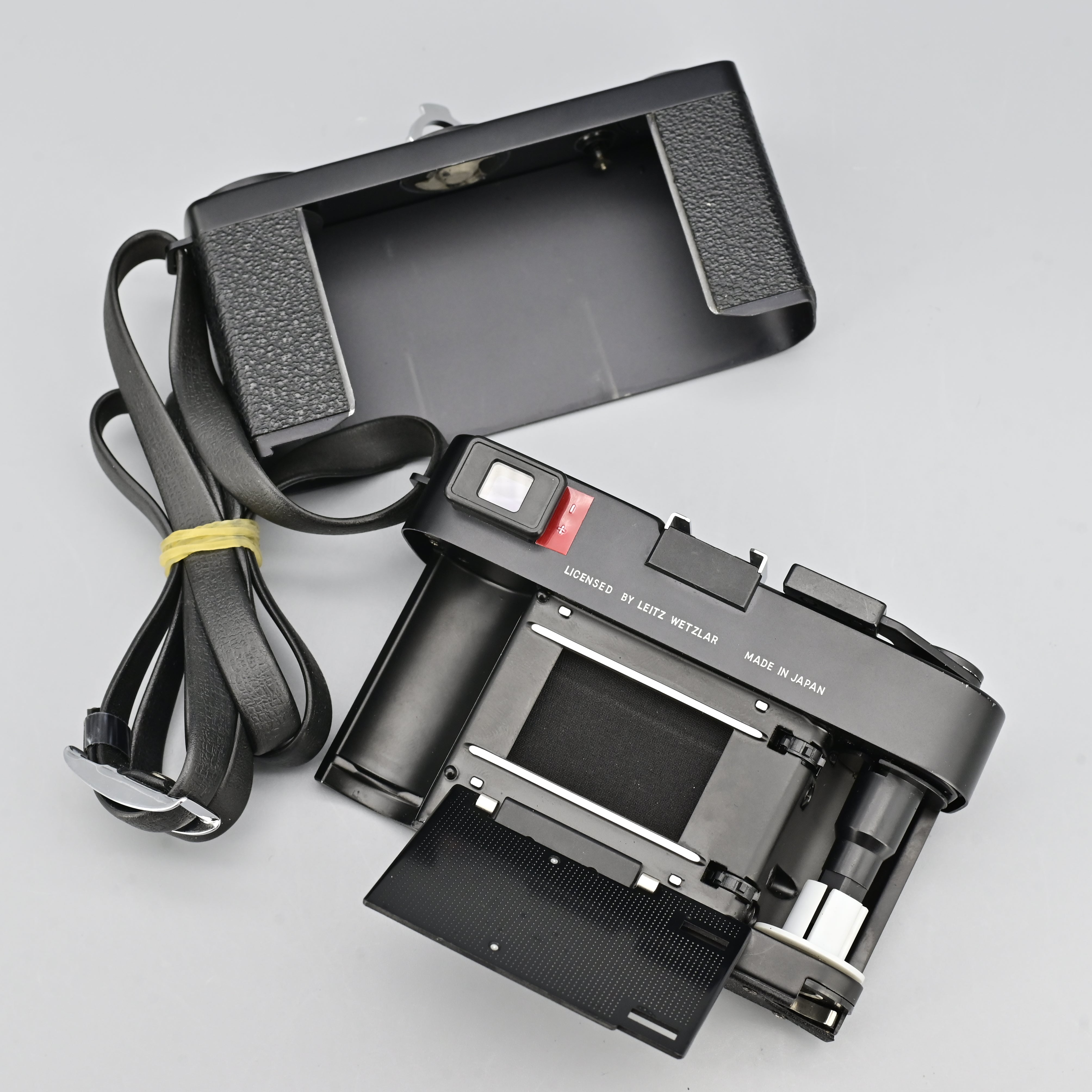 Leica Leitz Minolta CL Body Only. – SHOWA