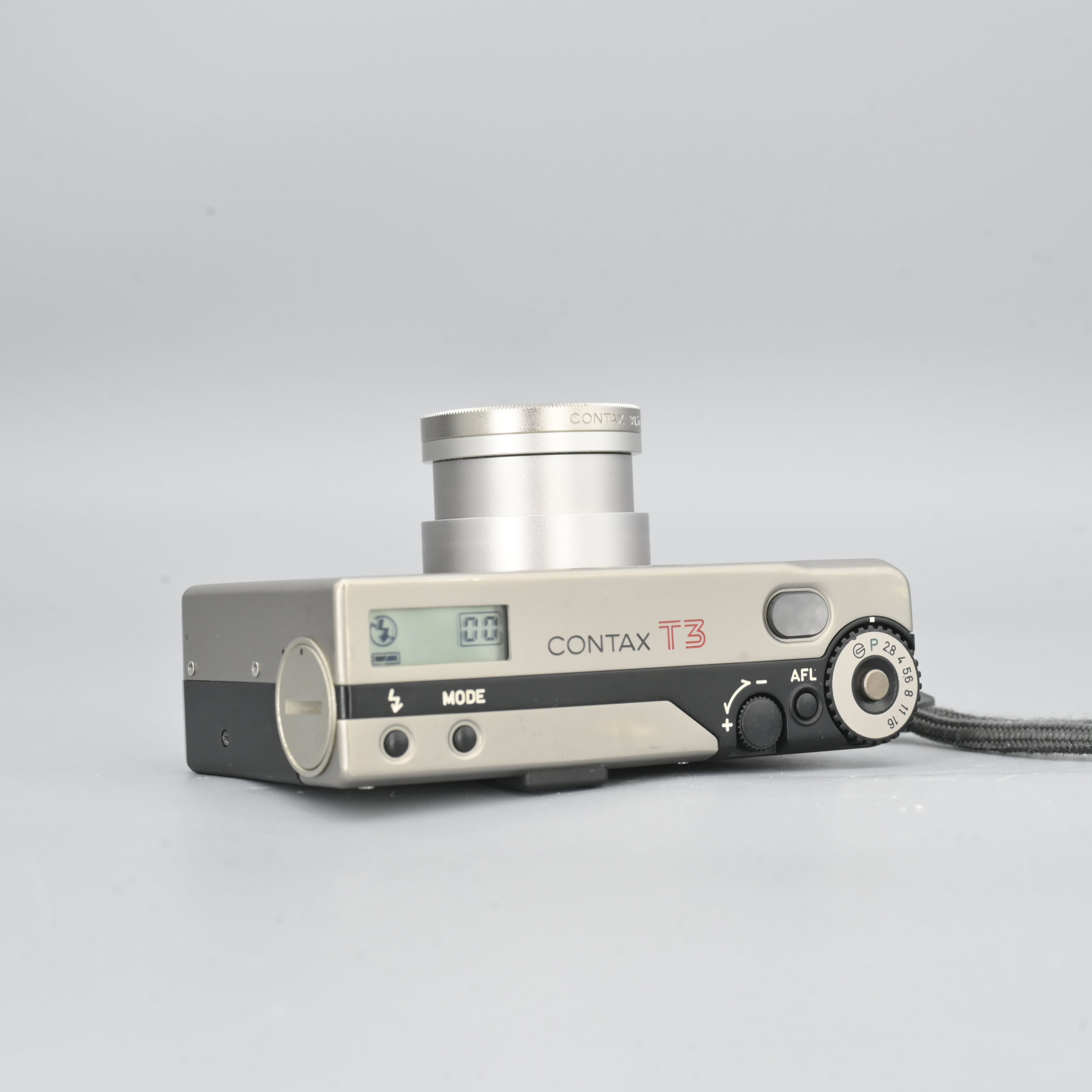 Contax T3 With Filter Adapter / 30.5mm UV Filter. – SHOWA