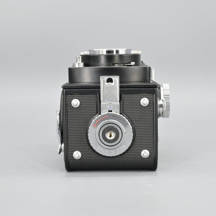 Yashica Mat 124 [READ].