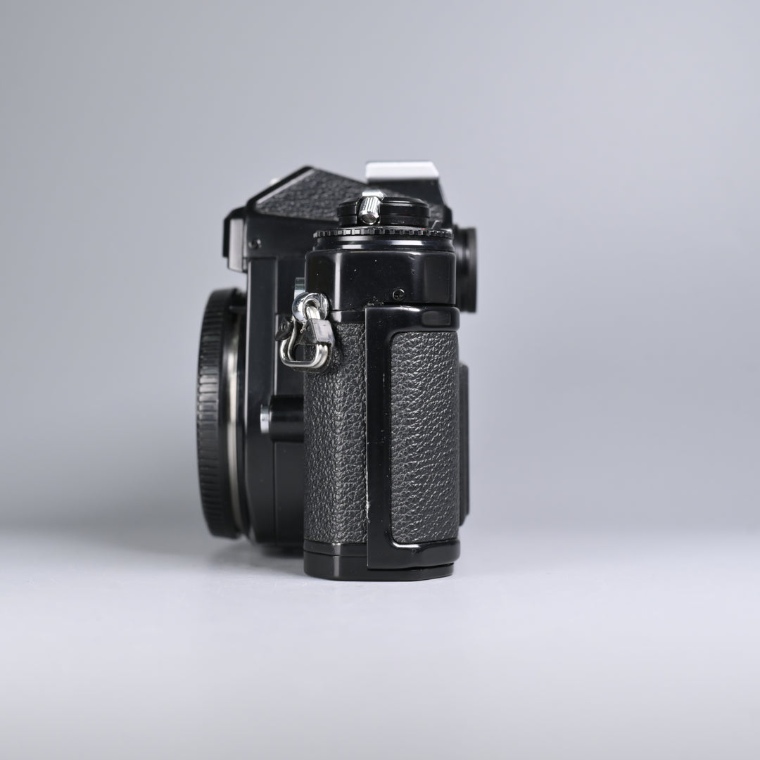 Nikon FE2 Body Only (Box Set)