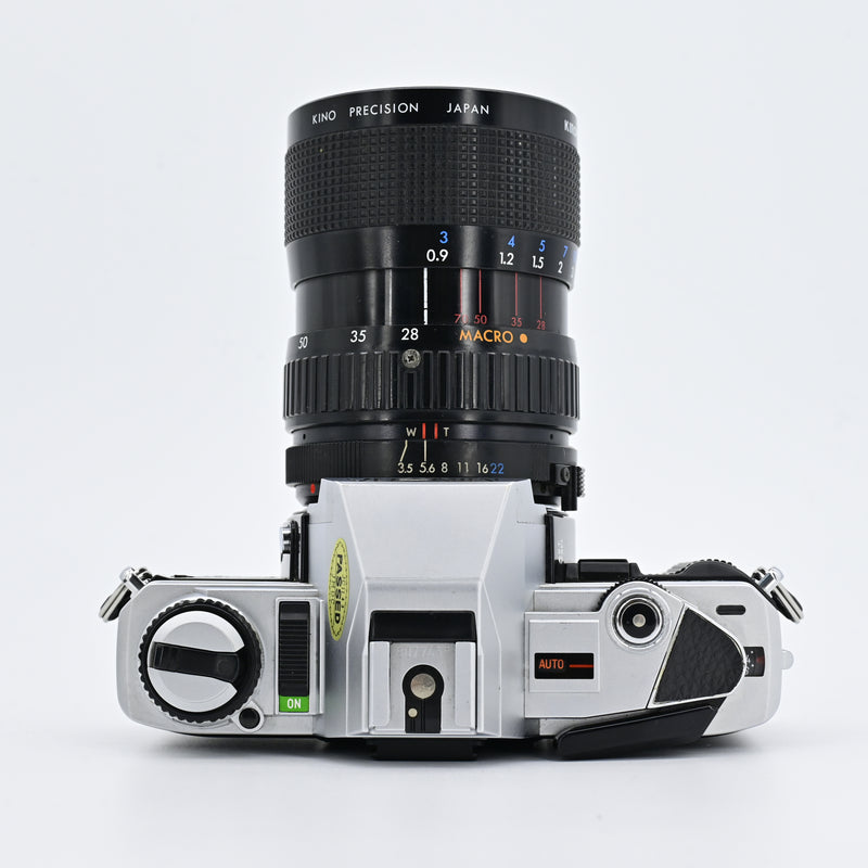 Minolta X370 + Kiron 28-70mm F3.5-4.5 Lens