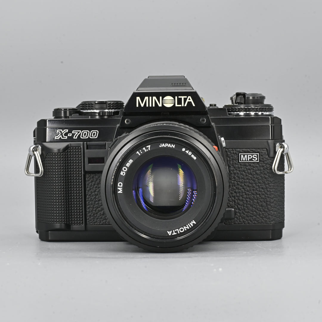 Minolta X700  + MD 50mm F1.7 Lens + Gemini 80-205mm F4.5 Marco Zoom Lens