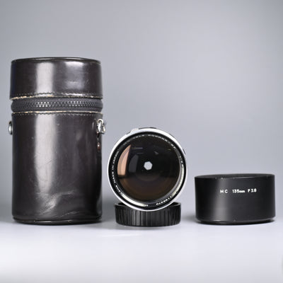 Minolta MC Tele Rokkor-PF 135mm F2.8 lens (with Hood and Leather Case)
