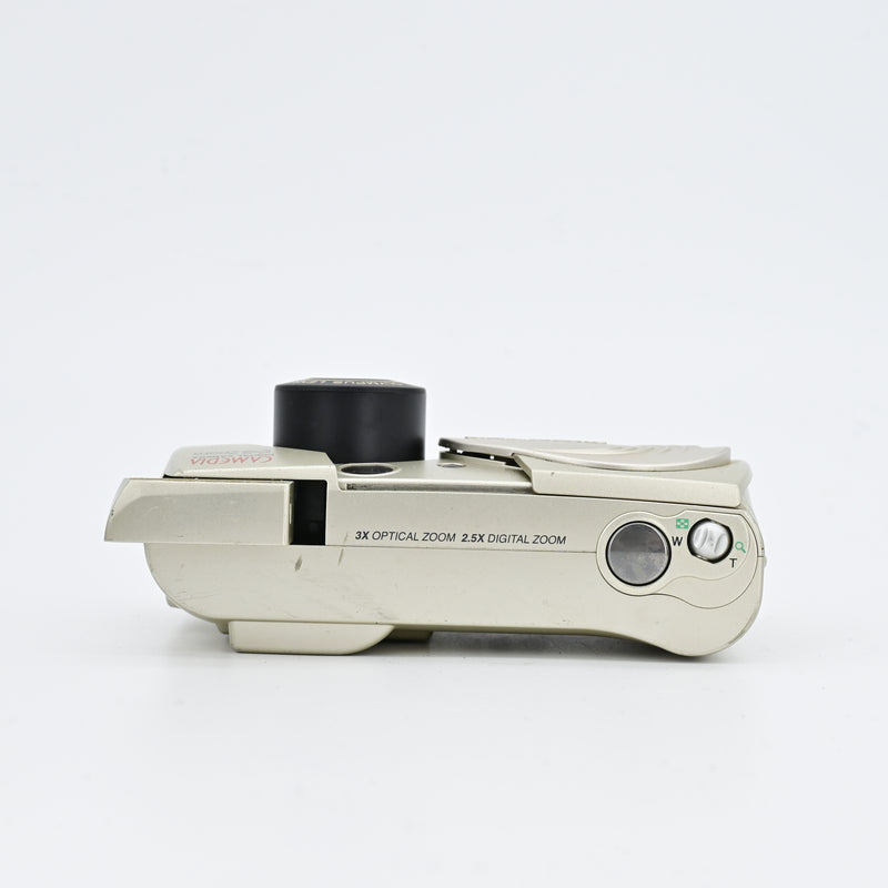 Olympus CAMEDIA C-2 Zoom CCD Digital Camera