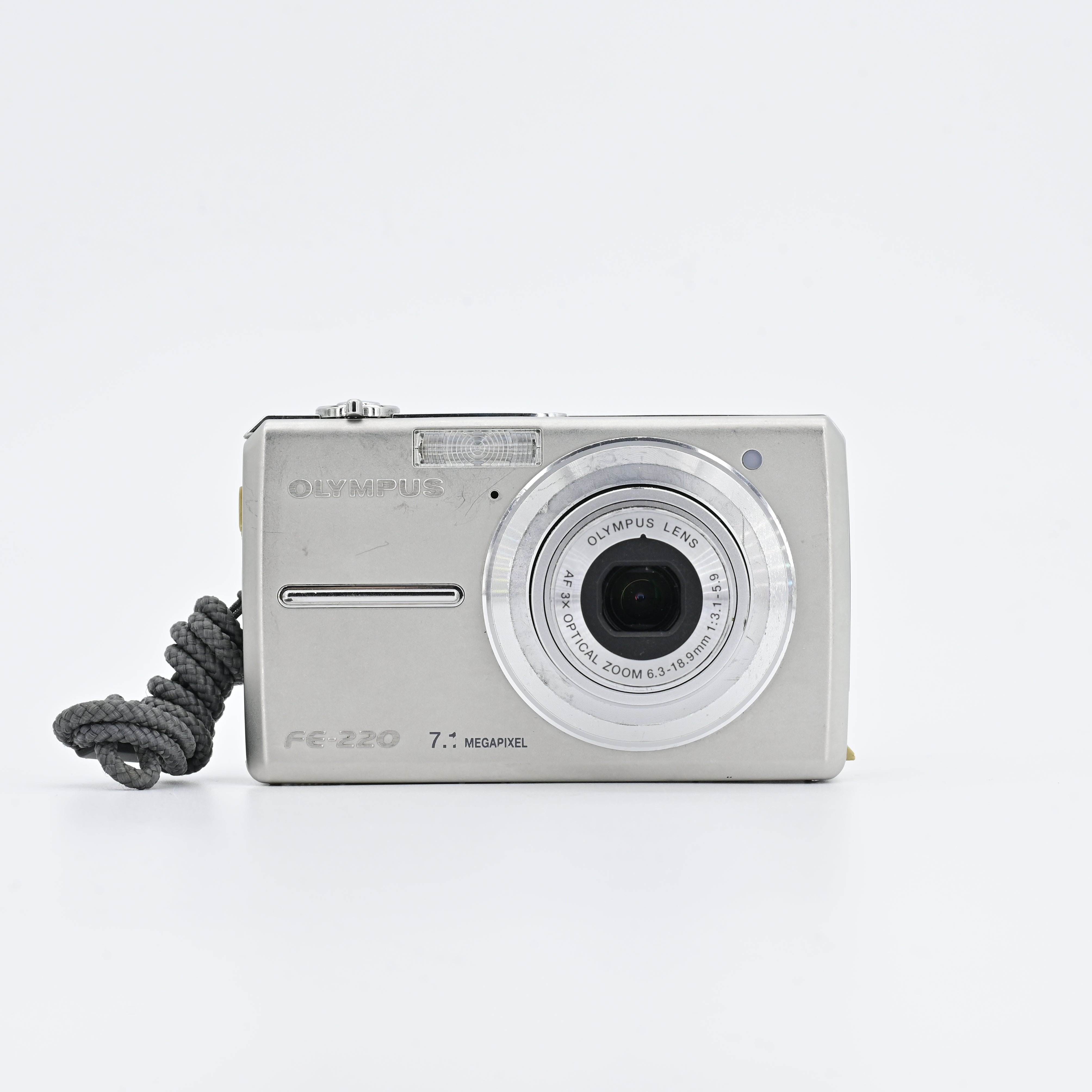 Olympus FE-220 CCD Digital Camera – SHOWA