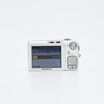 Olympus FE-330 CCD Digital Camera