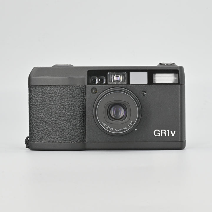 Ricoh GR1v [Near MINT w/Filter Set]