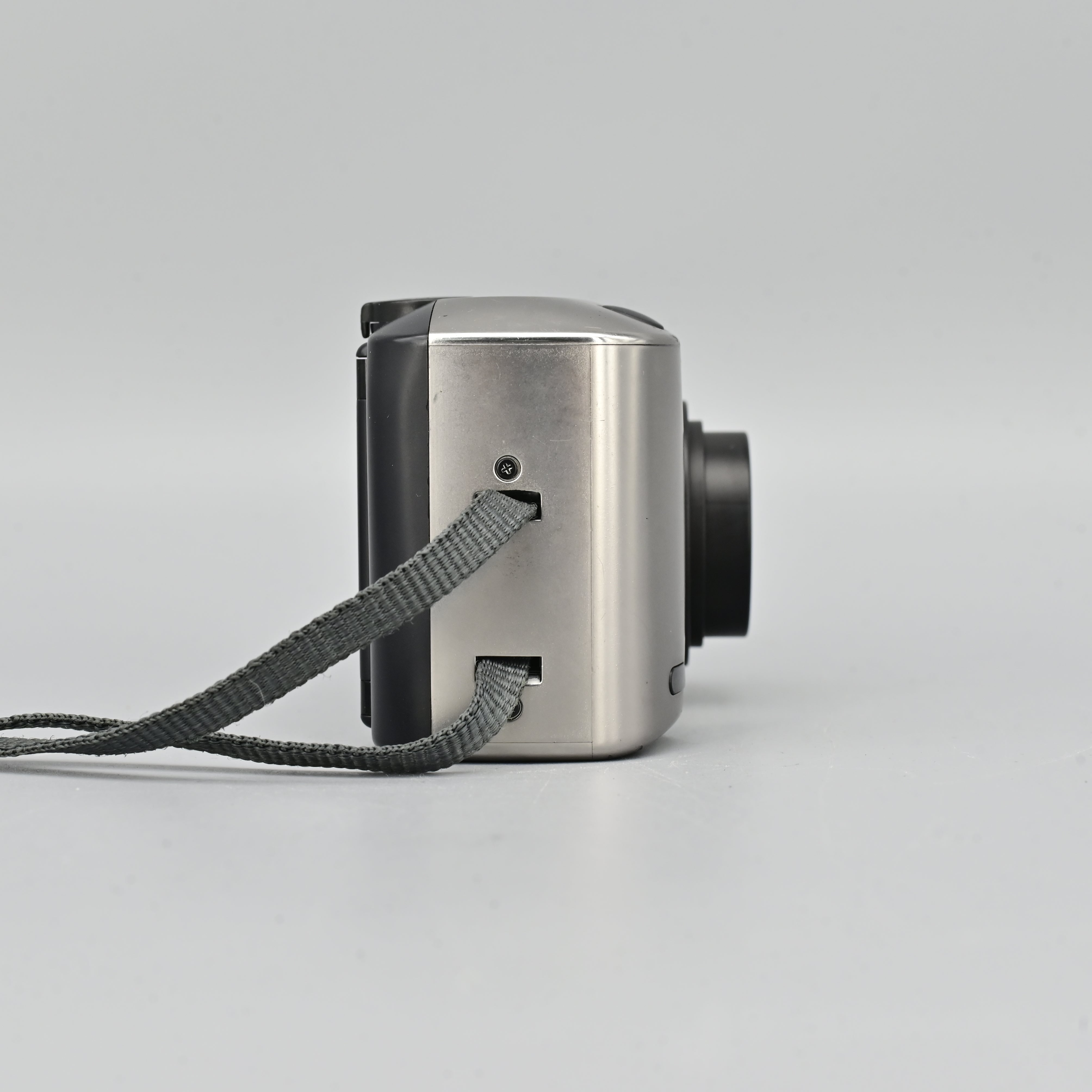 Minolta Panorama Zoom 105 – SHOWA