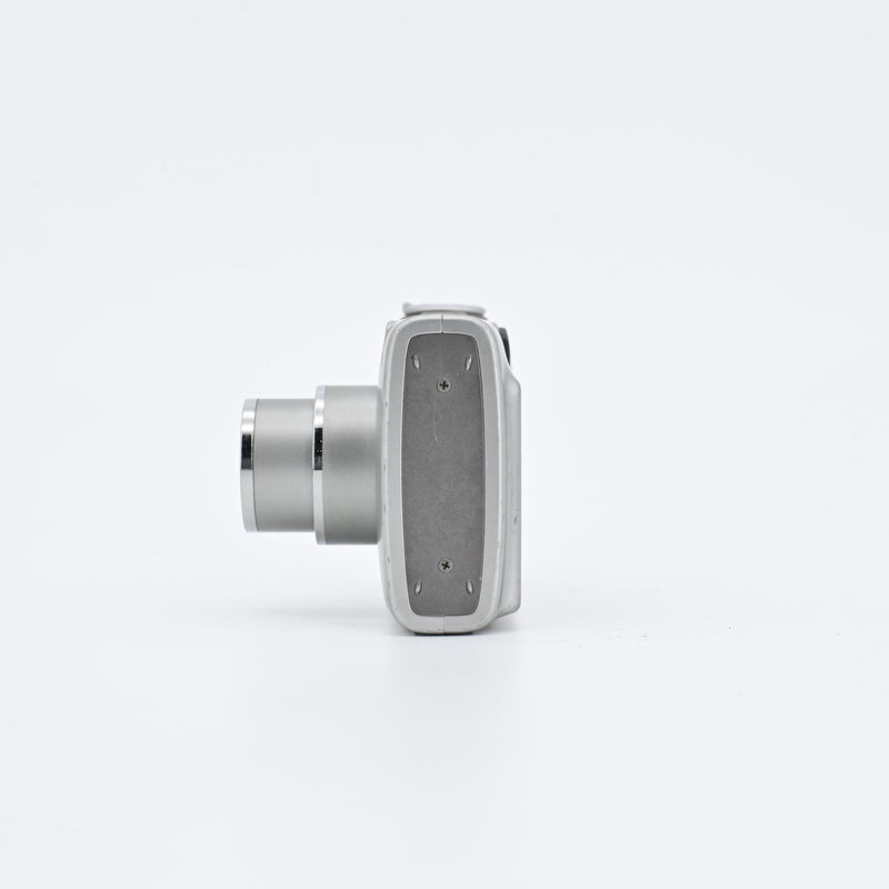Canon IXY DIGITAL 600 (PowerShot SD500 / Digital IXUS 700)