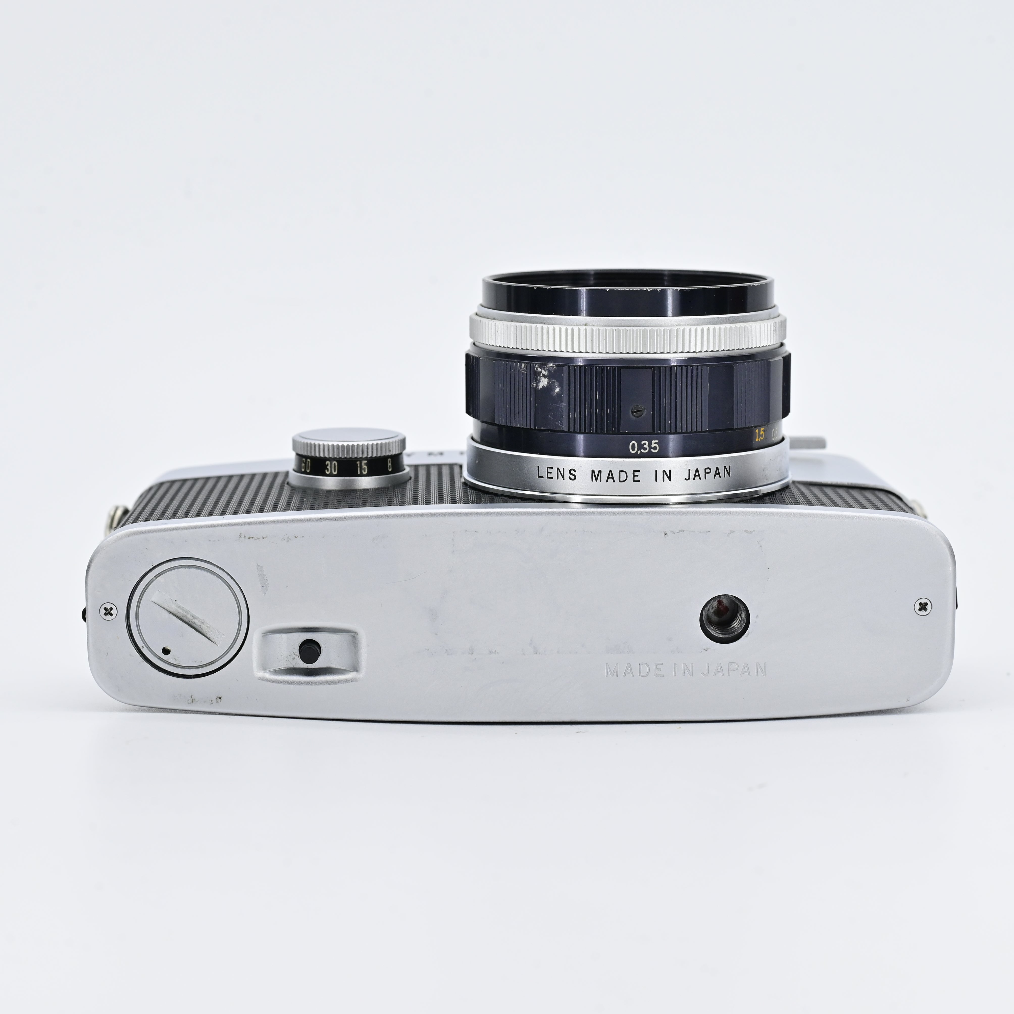 【整備済】OLYMPUS PEN-F/38mm F1.8レンズ付属 分解整備済み OLYMPUS PEN F / F.ZUIKO 38mm f1.8