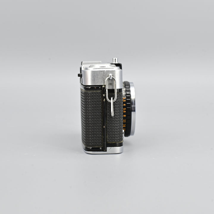 Olympus PEN EE 3