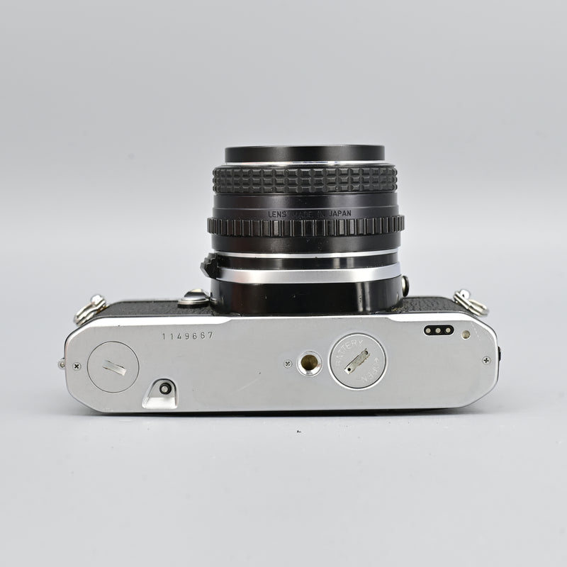 Pentax ME + SMC Pentax-M 50/1.7 Lens [Box Set]