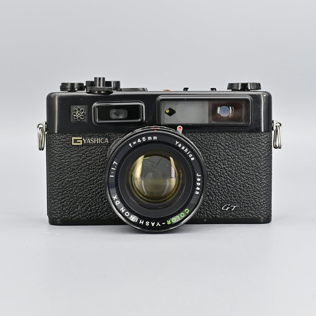 Yashica Electro35.