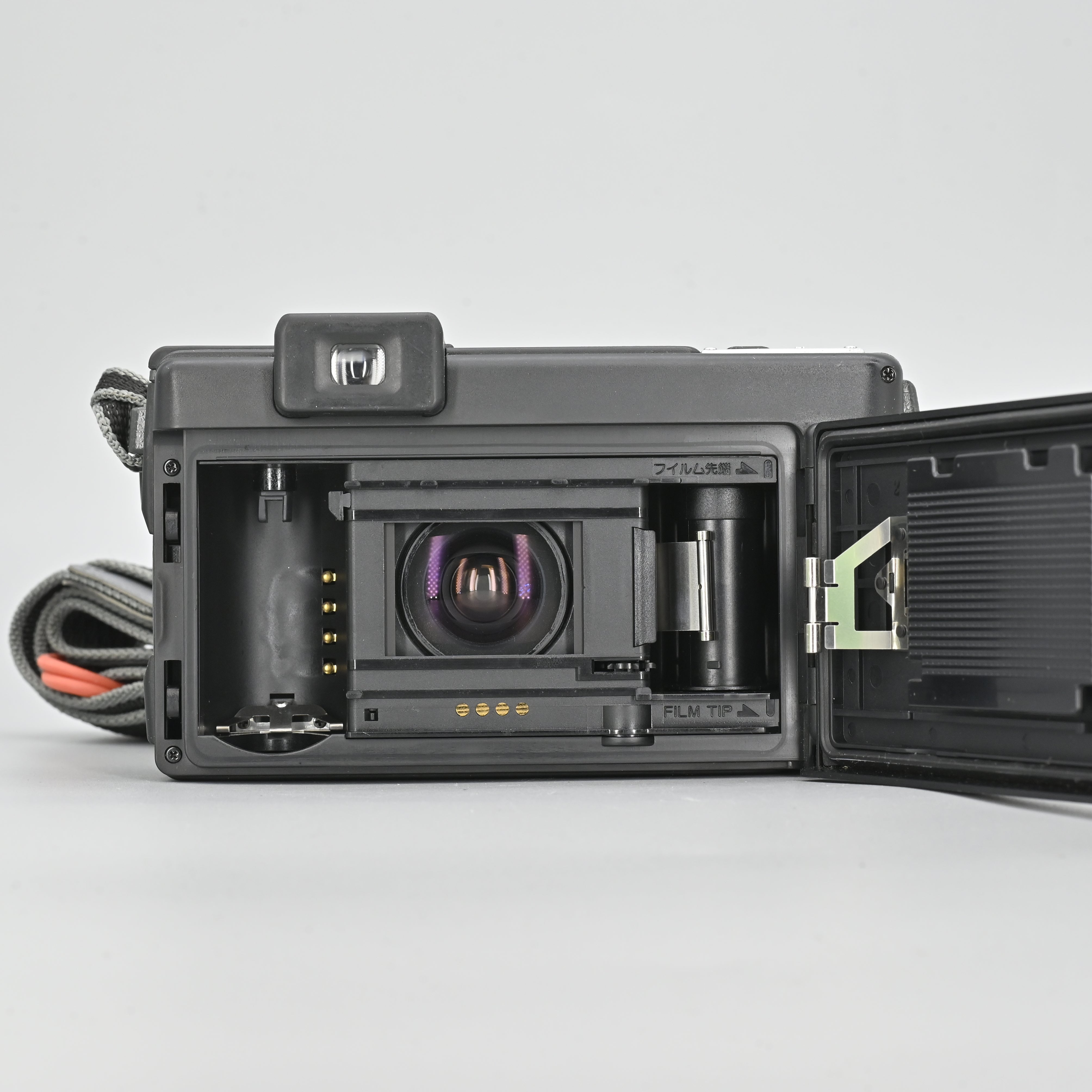 Konica 28 Wide 現場監督(Box Set) – SHOWA