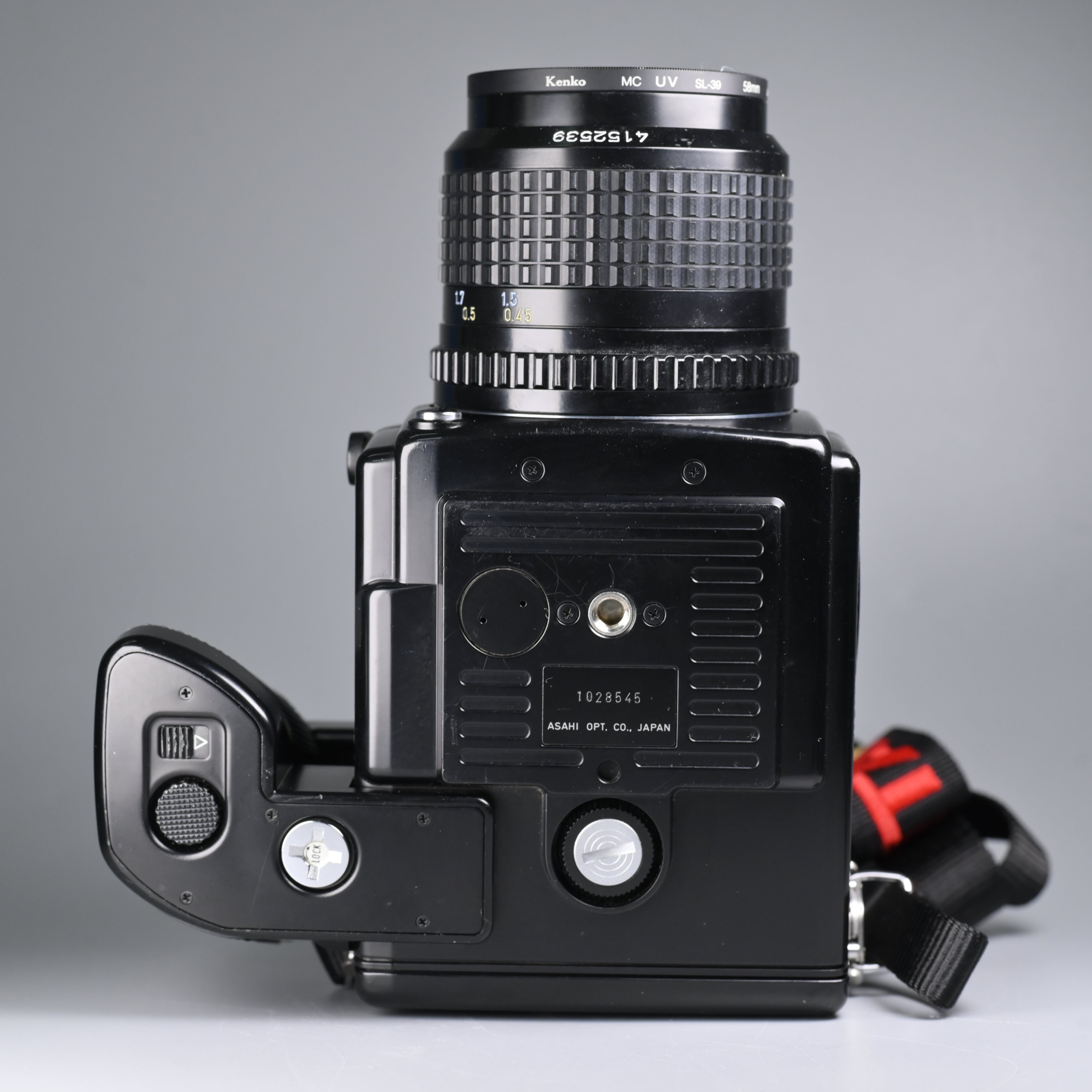 フィルムカメラ PENTAX SMC PENTAX-A 645 1:2.8 55mm Pentax 645 + SMC Pentax-A 55mm F2.8 Lens. – SHOWA