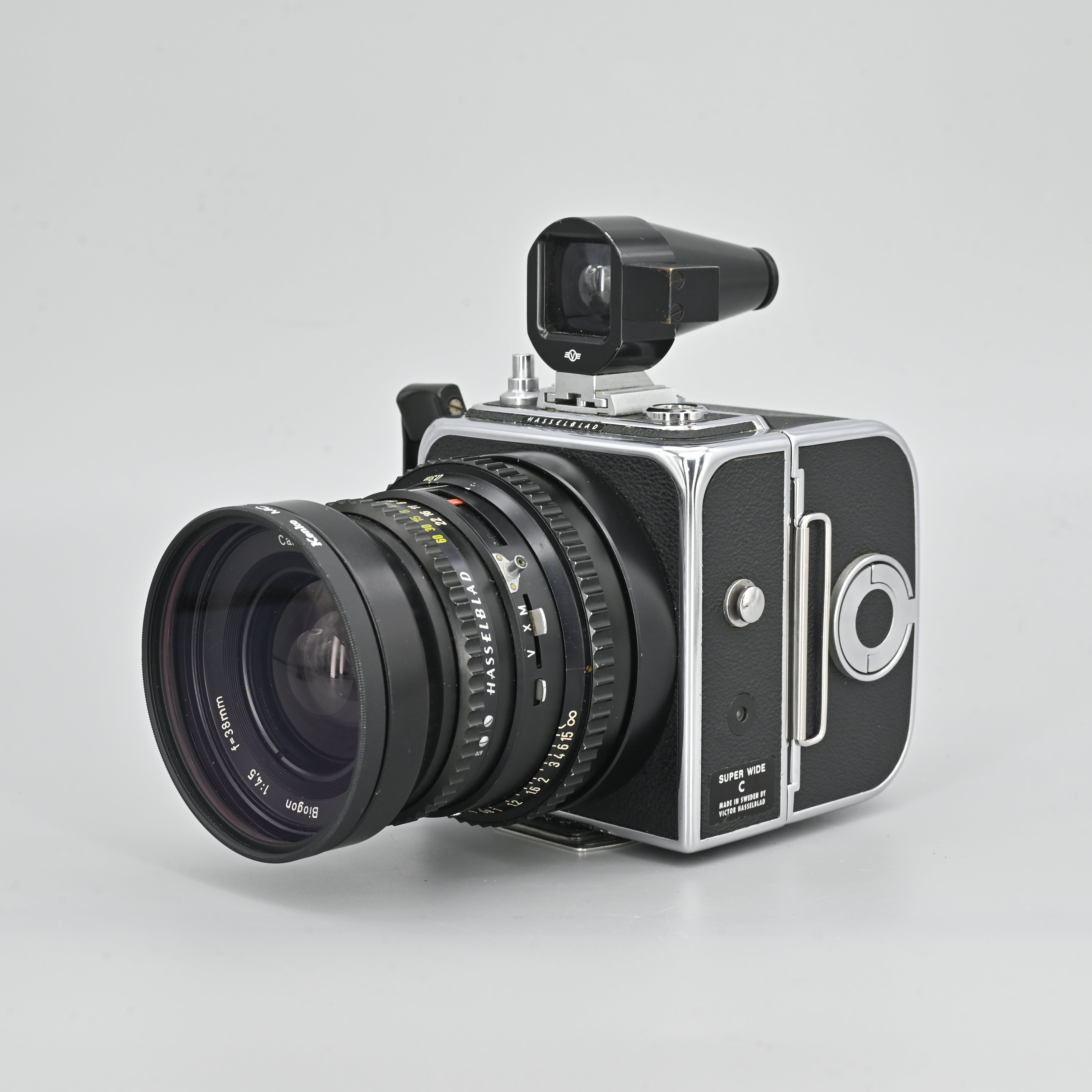 Hasselblad SWC + C12 film magazine. – SHOWA