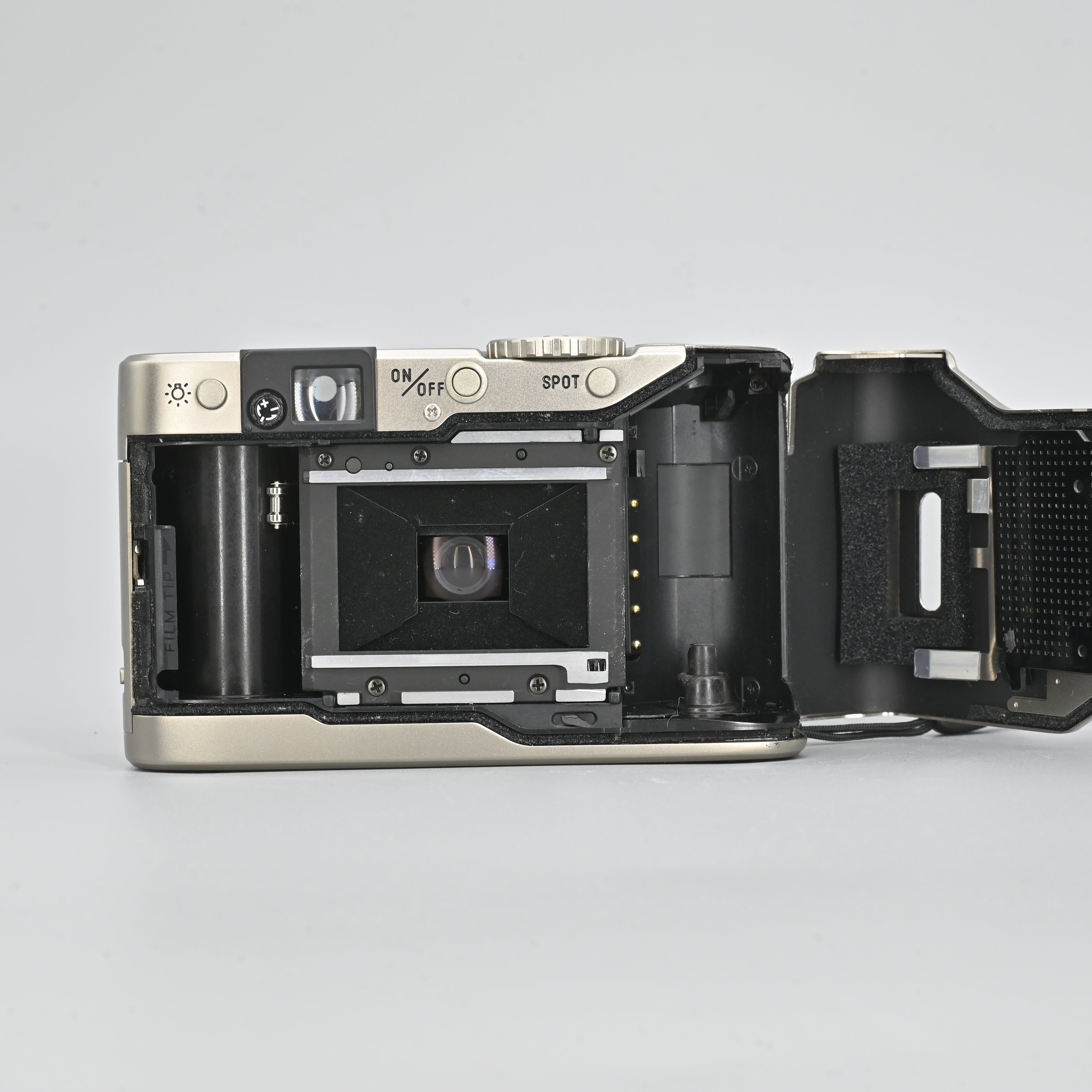 MINOLTA TC-1を徹底解説。作例から中古価格・使い方まで | ONE