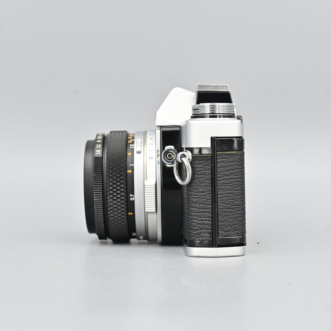 Olympus OM1 + Auto-S 50/1.8 Lens [READ]