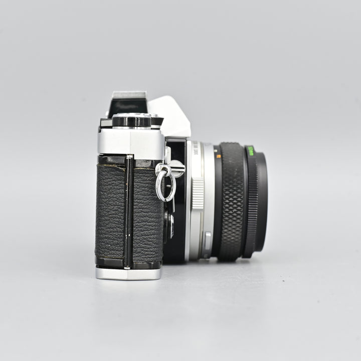 Olympus OM1 + Auto-S 50/1.8 Lens [READ]