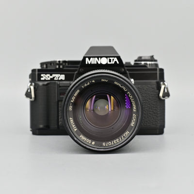 Minolta X7A Black + Vivitar Macro Fousing Zoom 35-105mm F3.2 Lens