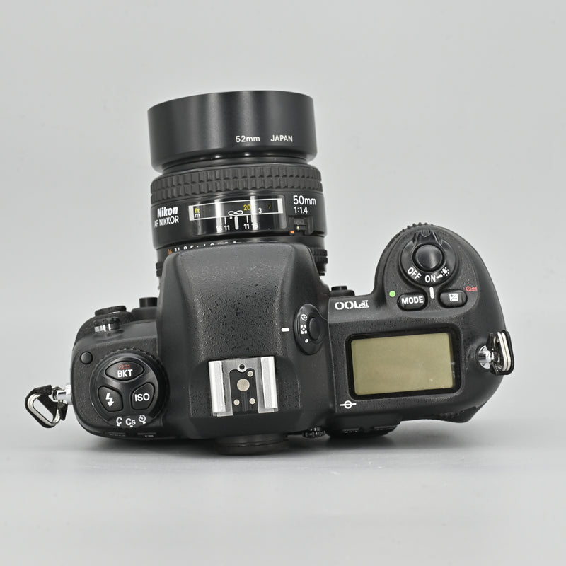 Nikon F100 Body + AFD 50mm F1.4 Lens