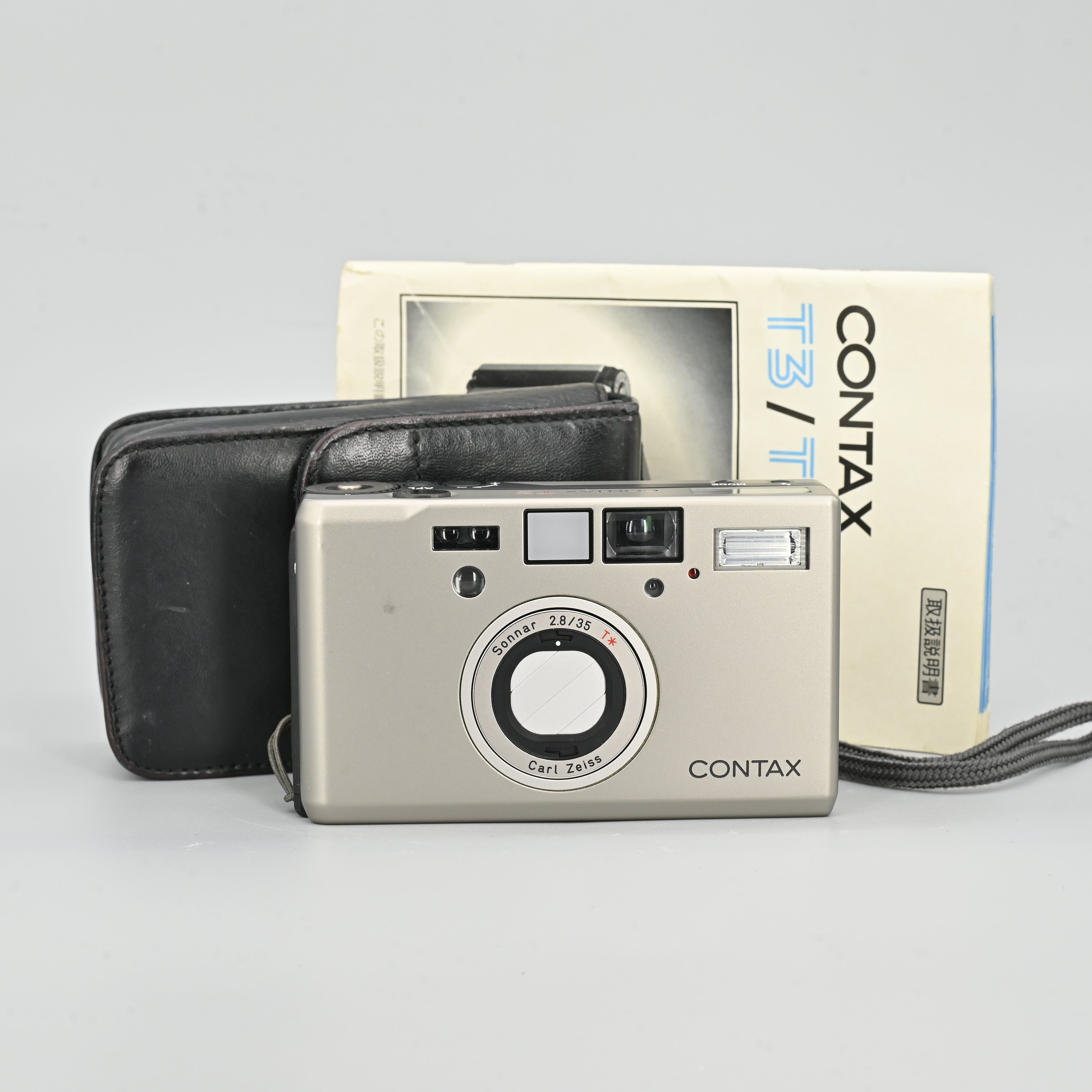 Contax T3 – SHOWA