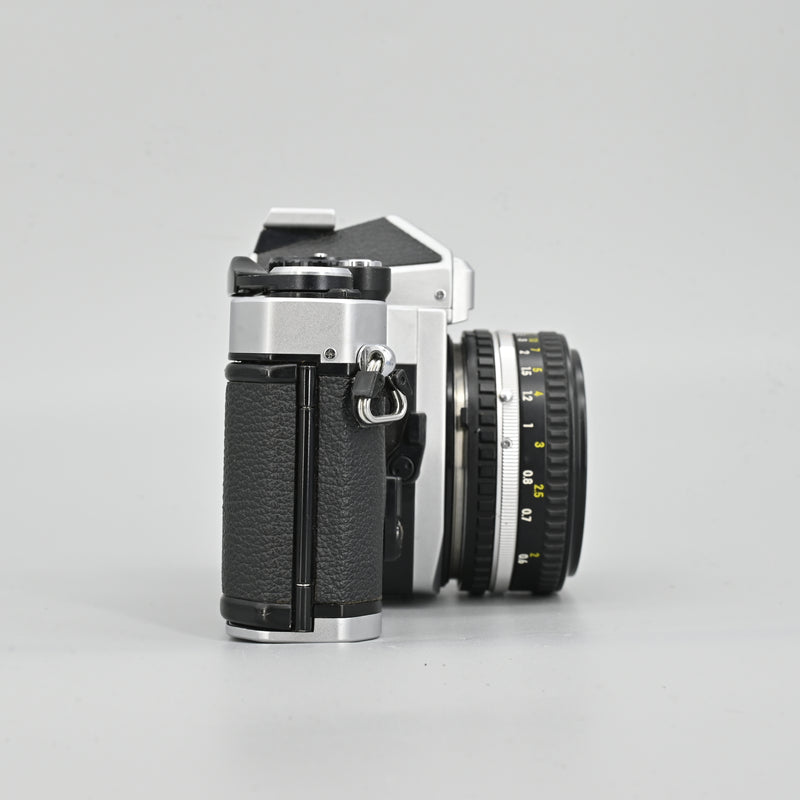 Nikon FE2 + Series E 50mm F1.8 Lens