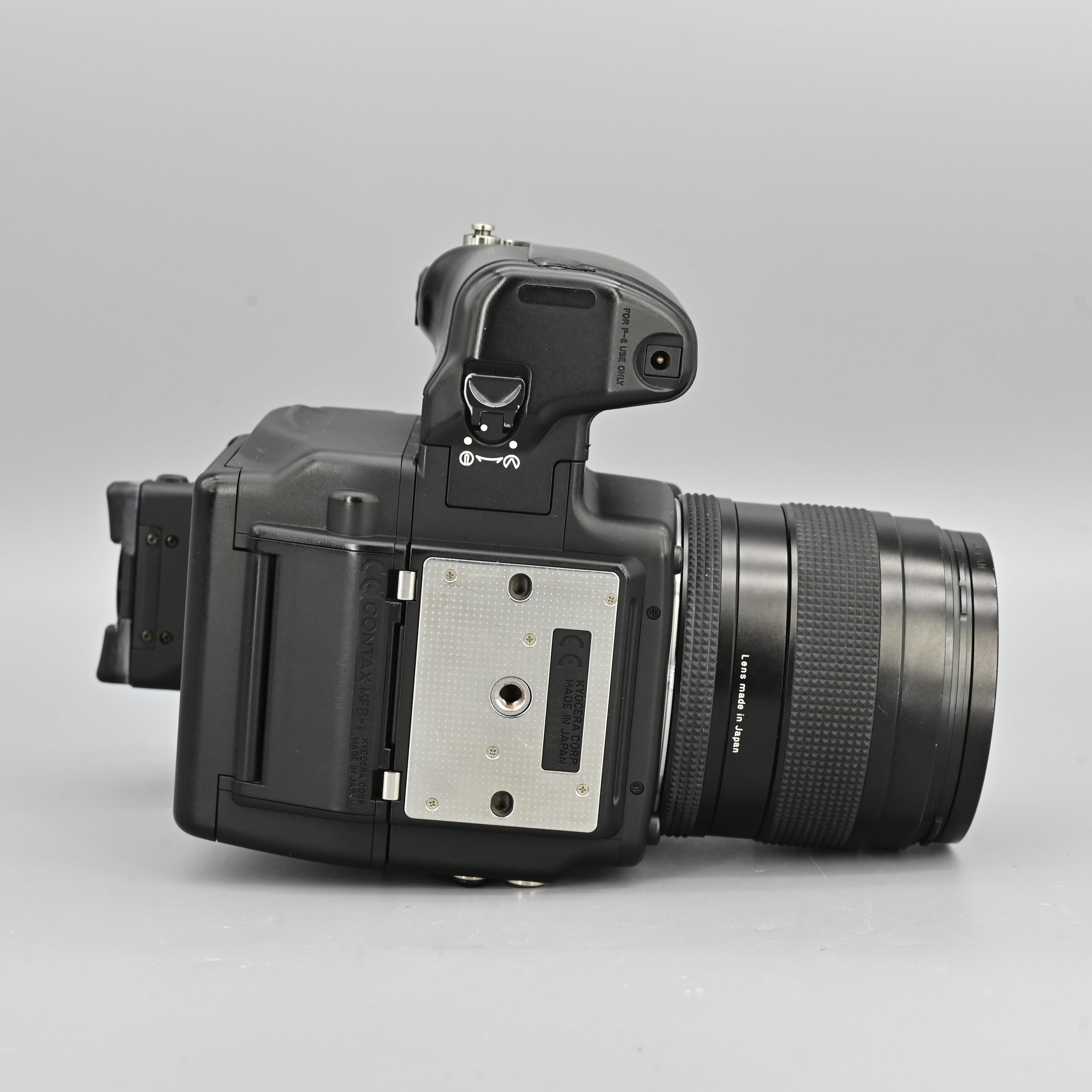 Contax 645 + Carl Zeiss T* Planar 80mm F2 Lens [Box Set] – SHOWA