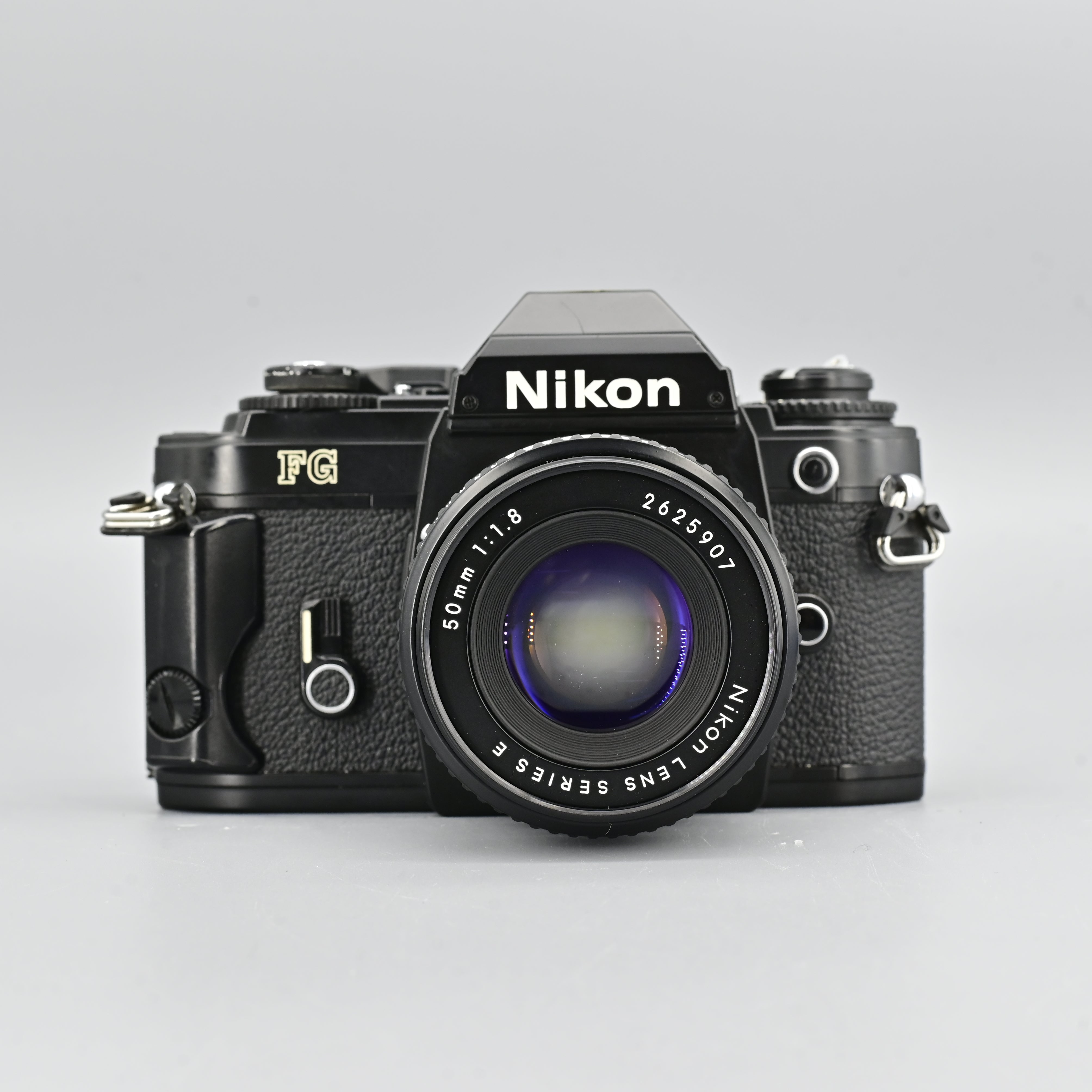 Nikon FG カメラ　2個　W03 Nikon FG - Wikiwand