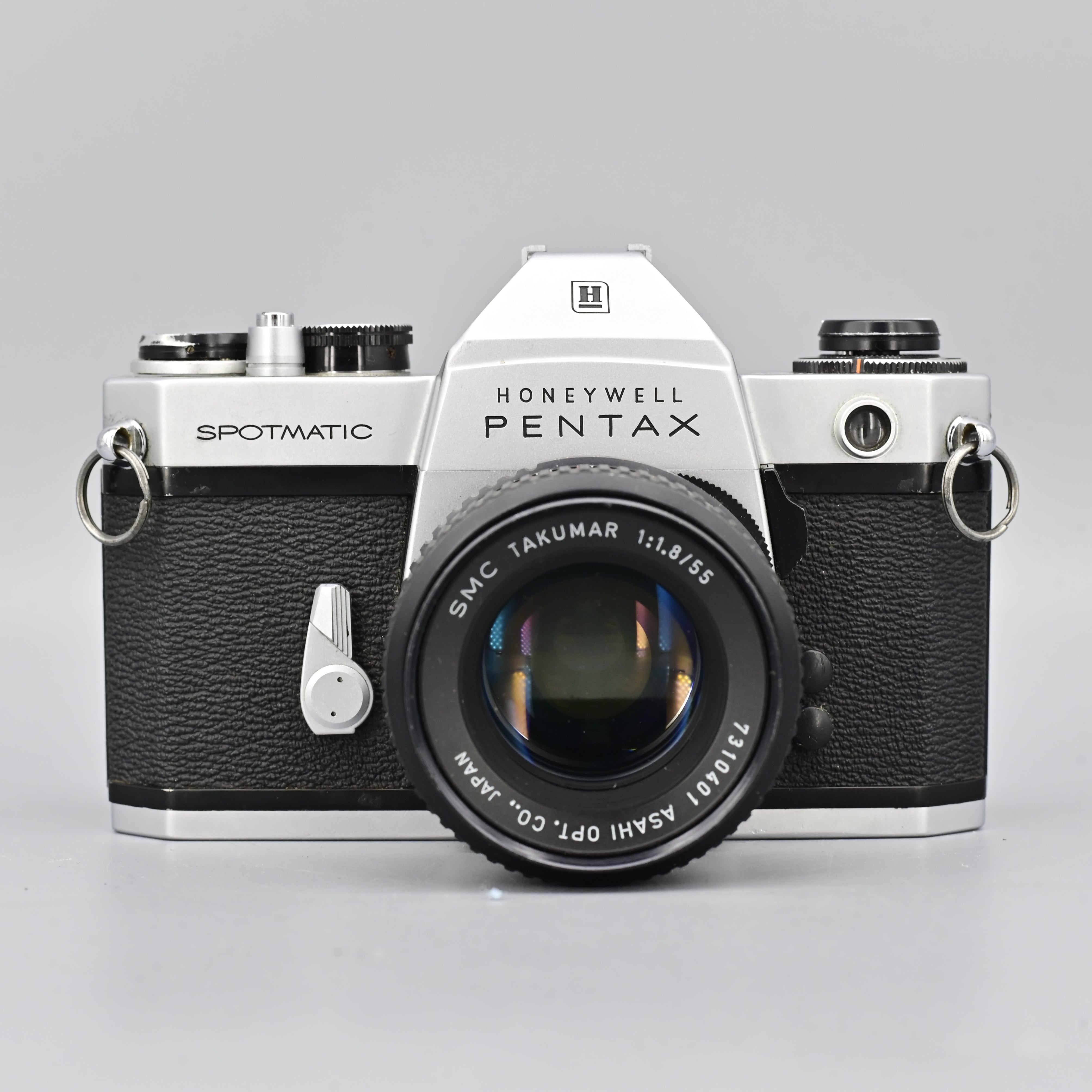 フィルムカメラ PENTAX SPOTMATIC SMC TAKUMAR55mm/f1.8 PENTAX SPF + SMC TAKUMAR 55mm F1.8 | ヨアケマエカメラ