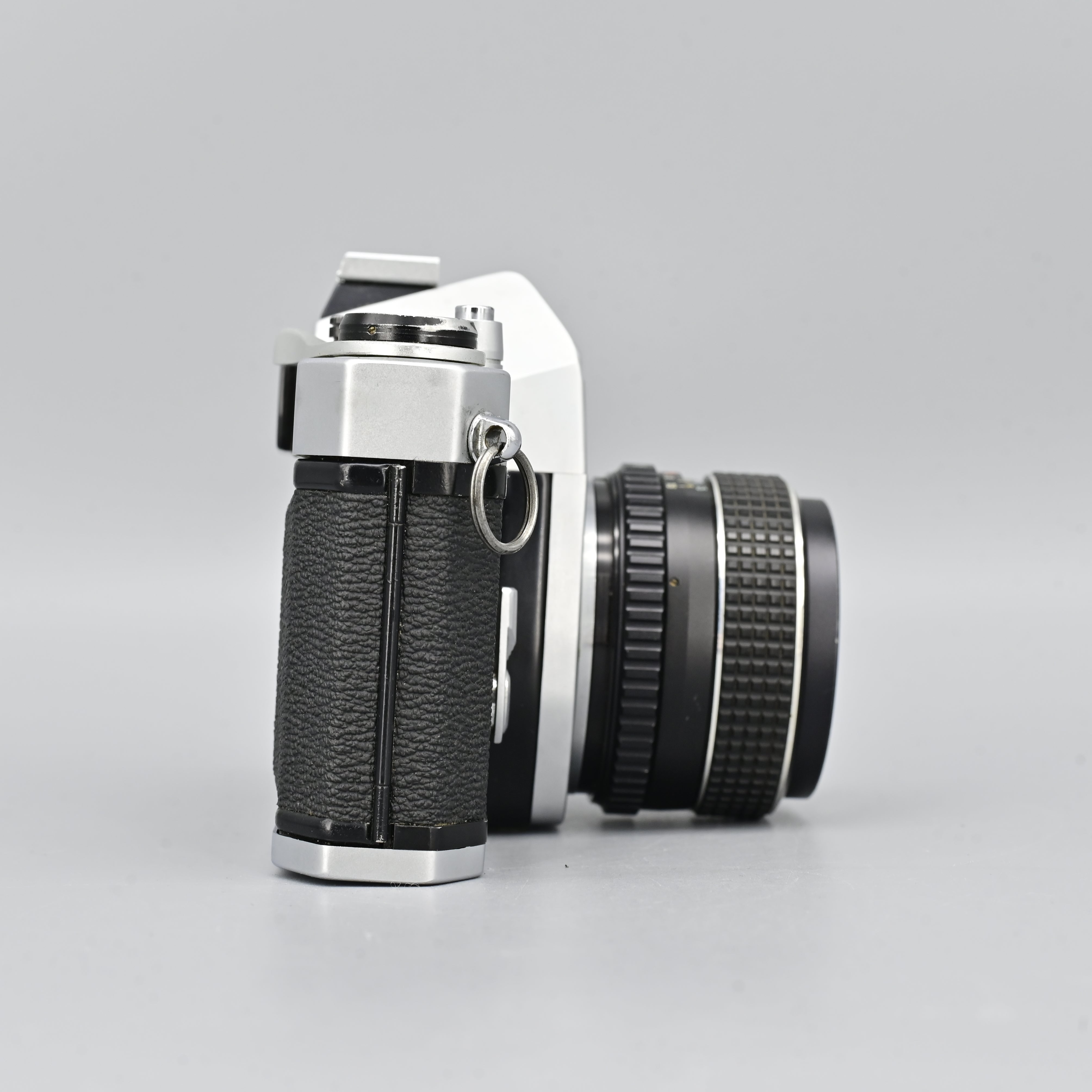 Pentax Spotmatic SP IIa + Super-Takumar 55mm F1.8 Lens [READ