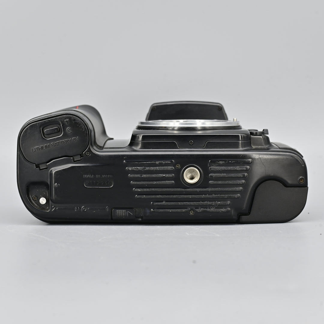 Nikon F-601 Body Only [READ].