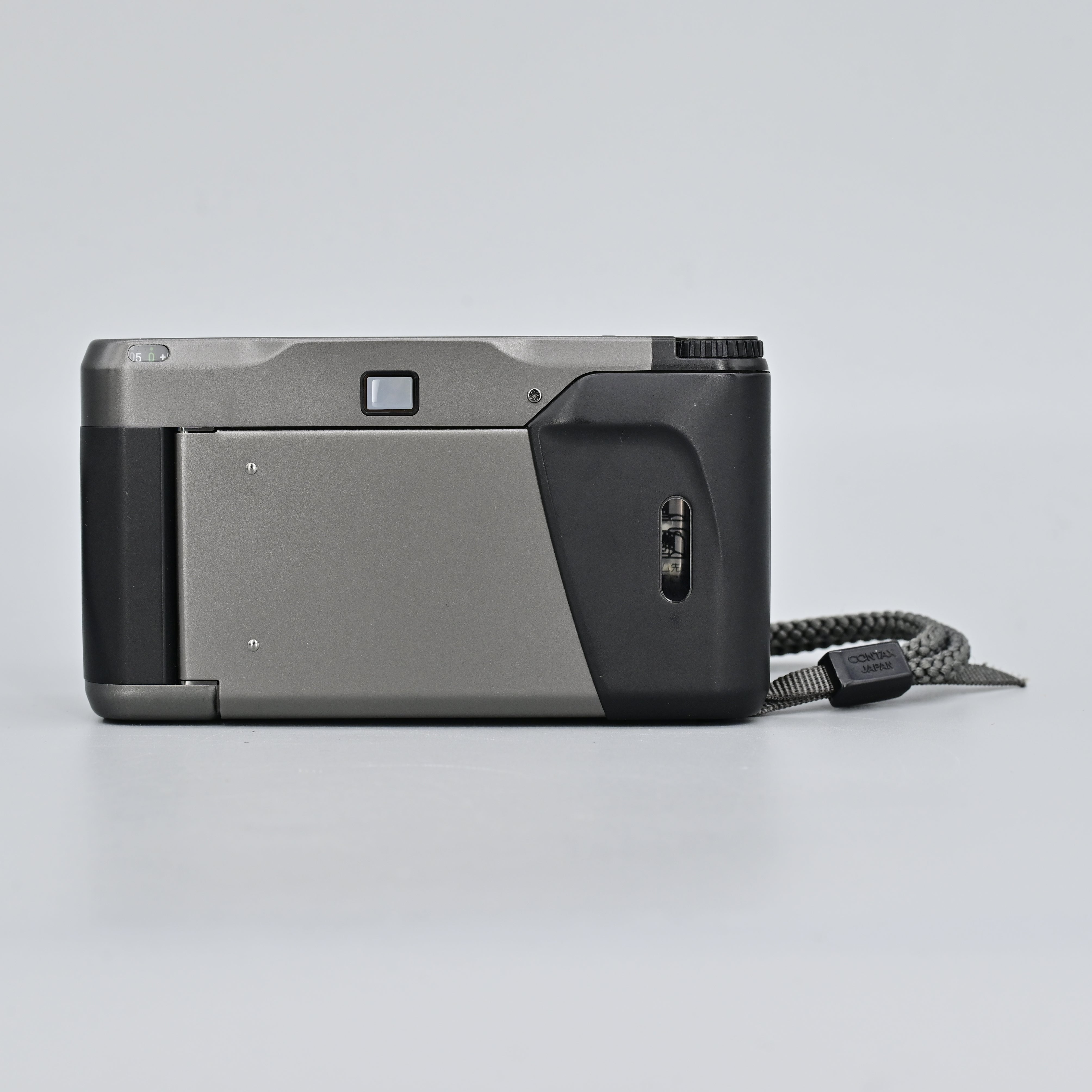 日本製康泰時Contax CONTAX T2 動作品 T2相機- 藏品資料- 國立臺灣歷史